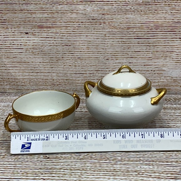 Vintage Limoges France Sugar Bowl and Creamer Set Gold Trim White Porcelain - Picture 6 of 6